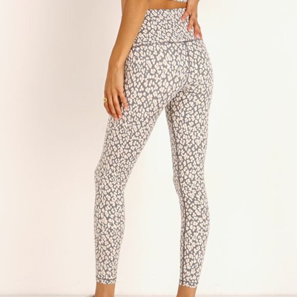 Varley Century Legging High Rise Leggings Lead Cheetah Strech Gray Pant XL NEW - Picture 3 of 9